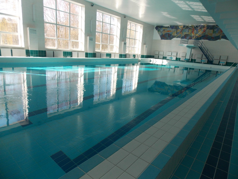 Плавательный бассейн ГУ «Детско-юношеская спортивная школа № 4 по плаванию г.Барановичи» 